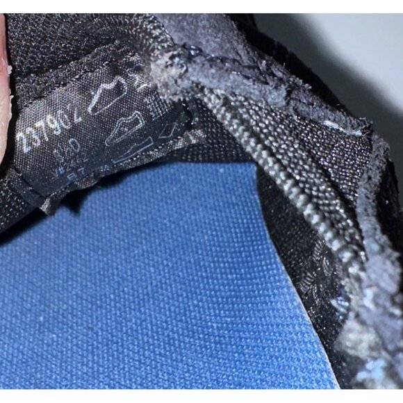 Land’s End Suede Mocs Navy Blue Slip On Shoes Embroidered Size 8.5 - Picture 9 of 9